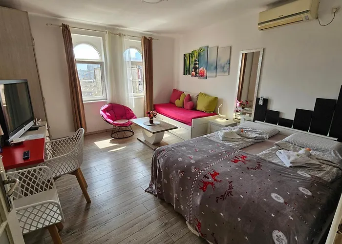 Matea Apartman